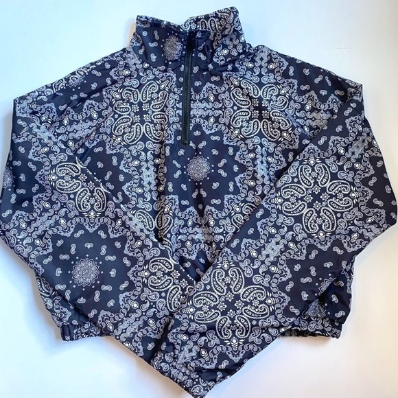 Rue21 Jackets & Blazers - Rue 21 Cropped Windbreaker - Navy Paisley Bandana Pattern - Size Large